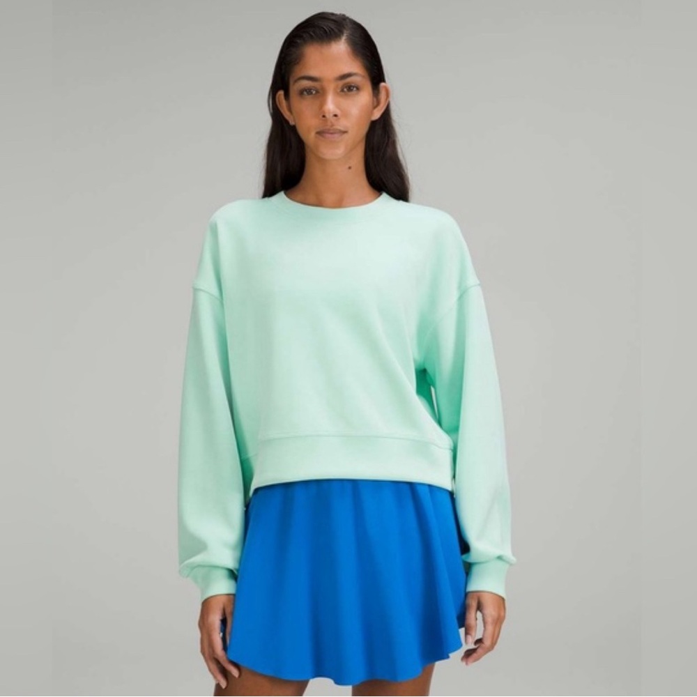 Lululemon Perfectly Oversized Cropped Crew Softstreme
